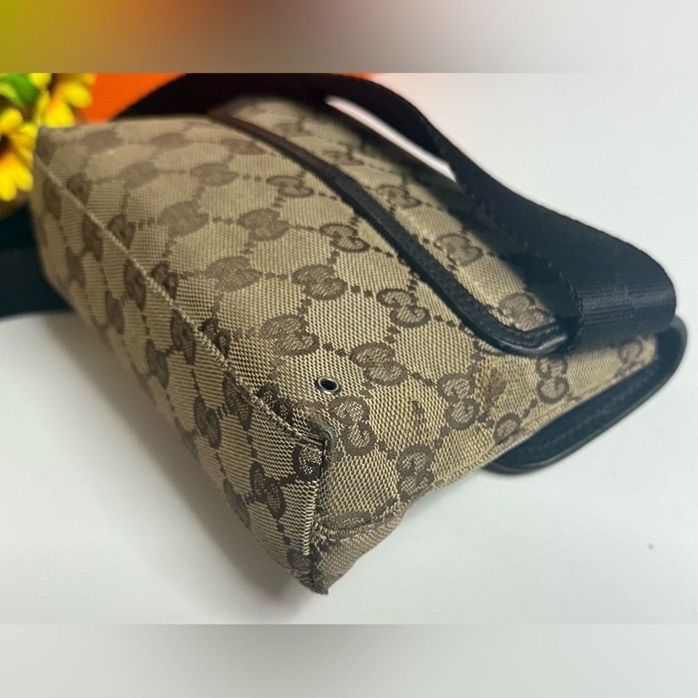 Auth GUCCI GG Logo Canvas Body Bag/Waist Bag - Picture 16 of 17